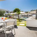 Bed and Breakfast Epicentrum Fresh 4*