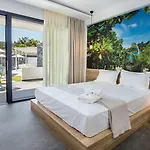 Bed and Breakfast Epicentrum Fresh 4*