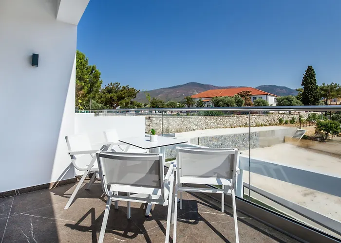 Epicentrum Fresh Oda ve Kahvaltı 4*